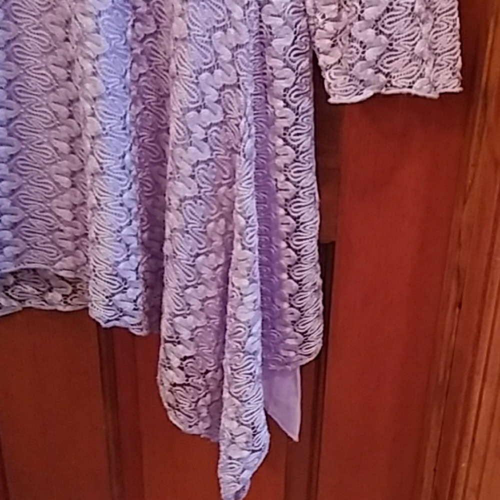 INDIGO SOUL LACE SHARK BITE TUNIC - SZ. MED - Picture 2 of 3